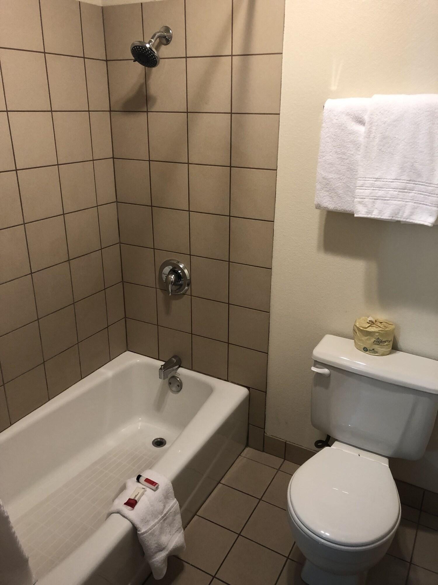 Motel Super 8 By Wyndham Ontario Zewnętrze zdjęcie