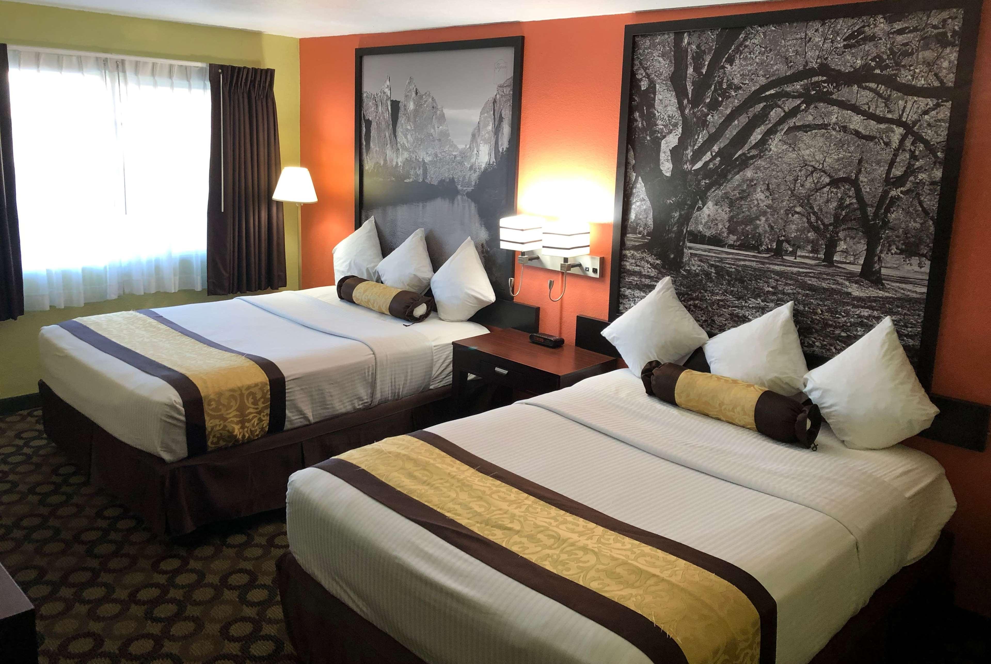 Motel Super 8 By Wyndham Ontario Zewnętrze zdjęcie